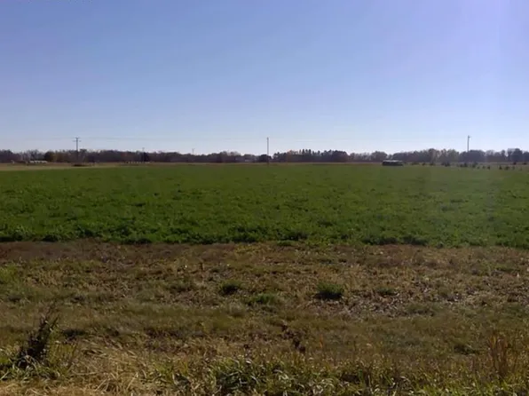2465 E 95th St, Kearney, NE 68847