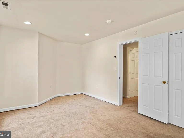5115 Bass Pl SE — Photo 20