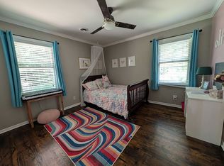 400 Bradley Ct, Greenville, SC 29615