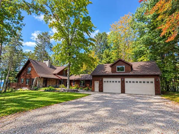 101 Norwalk Dr, Roscommon, MI 48653