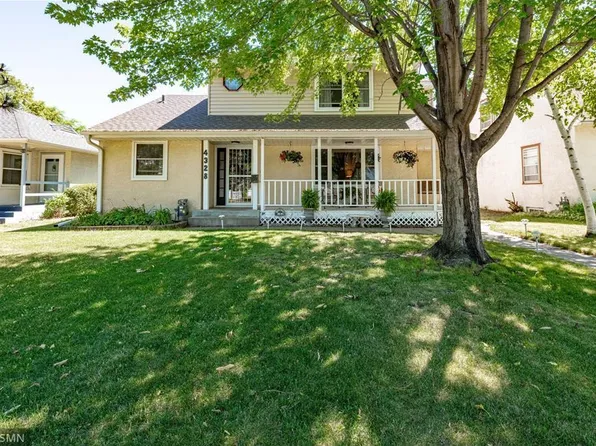 4328 Abbott Ave N, Robbinsdale, MN 55422