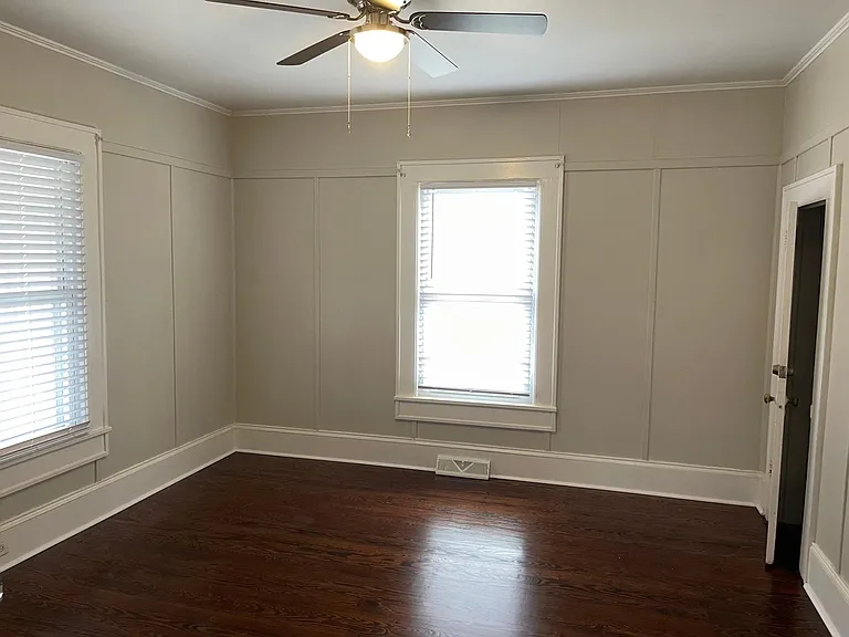 2417 Statesville Blvd — Photo 13