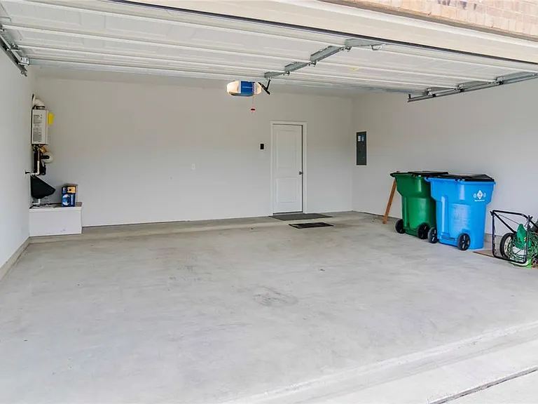 5713 Pleasanton Pkwy — Photo 13