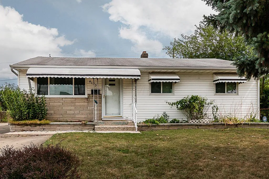 4133 Dixie Ct photo 1