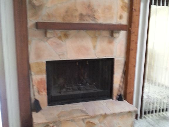 5th image of 489 Merrimac Dr