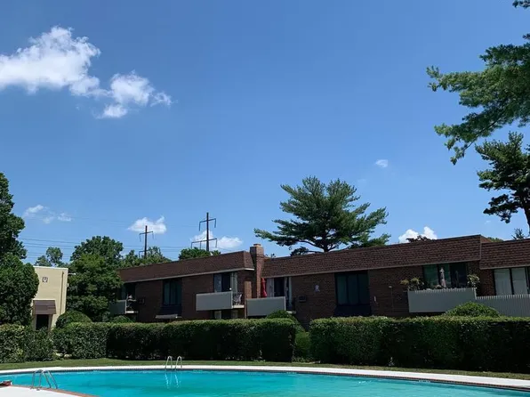 100 E Glenolden Ave, Glenolden, PA