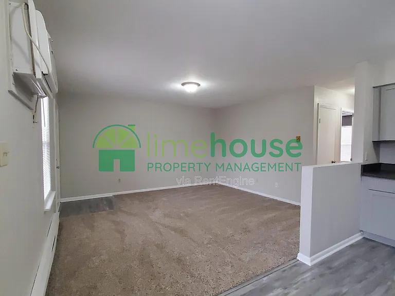 9117 Chesapeake Blvd #4 — Photo 5