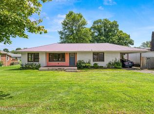 409 Athens Pike, Etowah, TN 37331