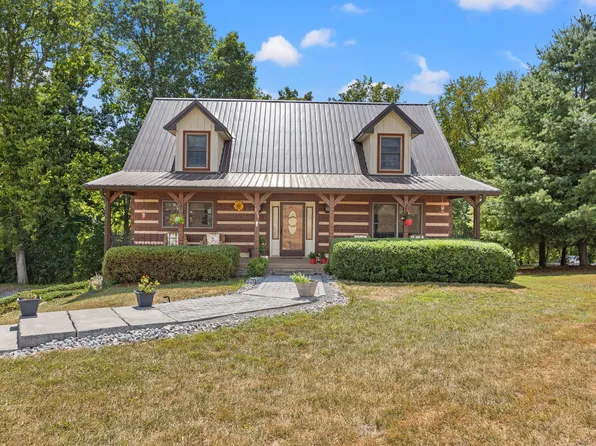 330 Lakeside Dr, Lancaster, KY 40444