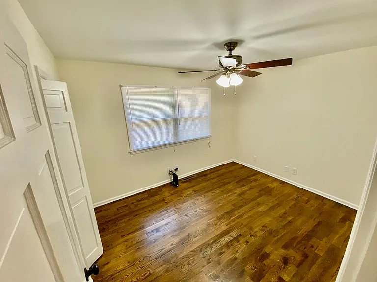 1634 Fernwood Cir — Photo 16
