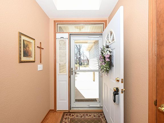 2nd image of 5347 South Butterfield WAY