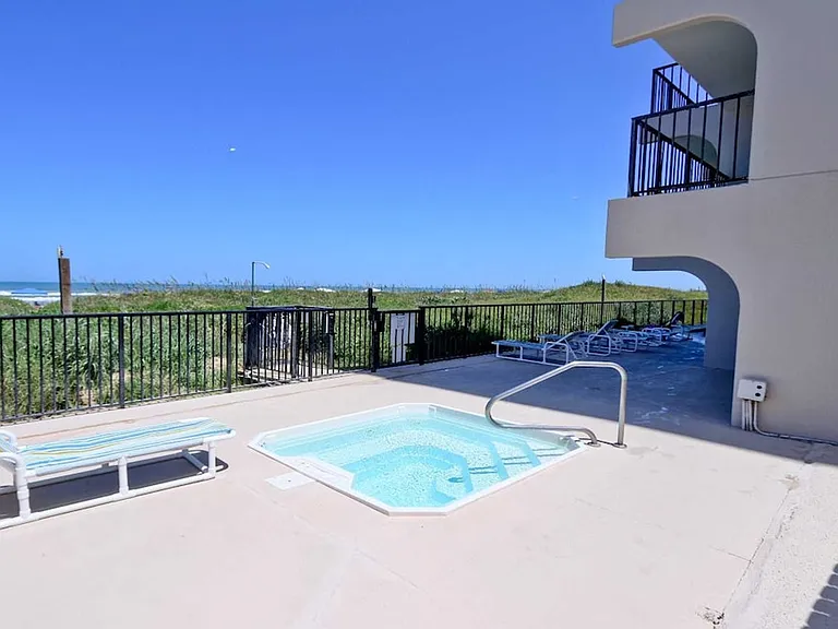 5605 Gulf Blvd #6-ID1255569P — Photo 18