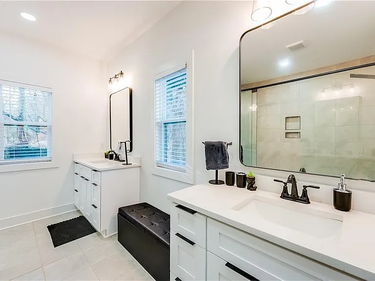 1239 Plaza Ave SW #B — Photo 26