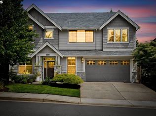 19302 Riverwood Ln, Lake Oswego, OR 97035