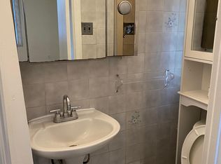 1181 Pelham Pkwy N #1, Bronx, NY 10469