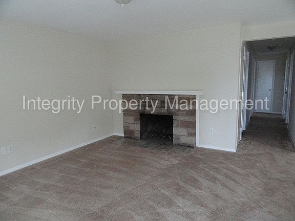 2nd image of 1432 E Morton St