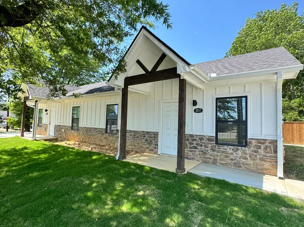 2801 E Price St #2817, Paris, TX 75460