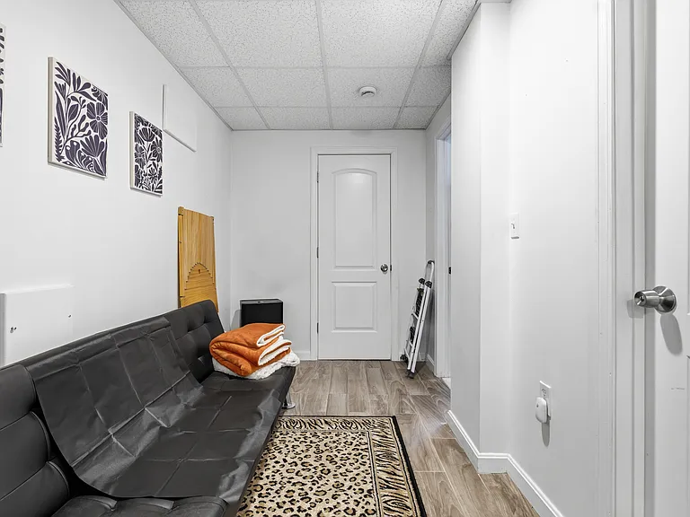 1 Norcross Pl #1 — Photo 23