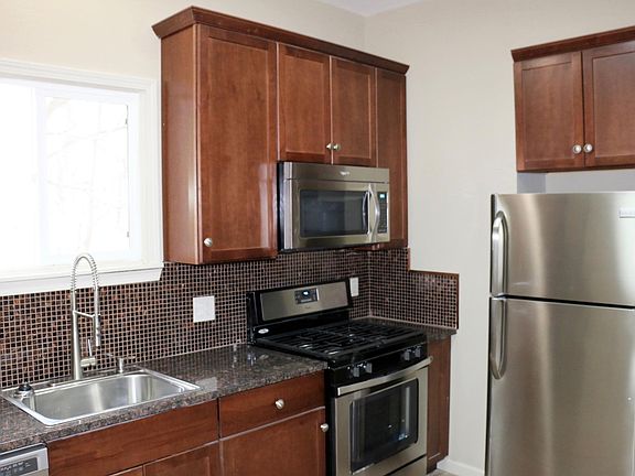 2nd image of 565 W Delavan Ave #1