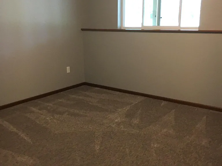 365 Sisters Ct — Photo 15
