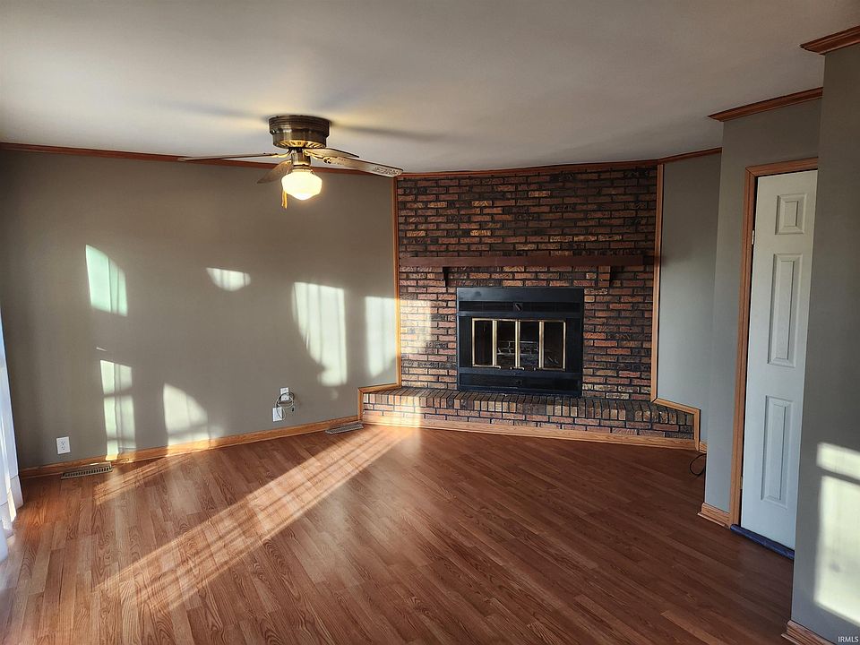 11221 Denzer Rd, Evansville, IN 47712 Zillow