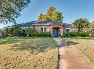 722 Corinthian Pl, Duncanville, TX 75137