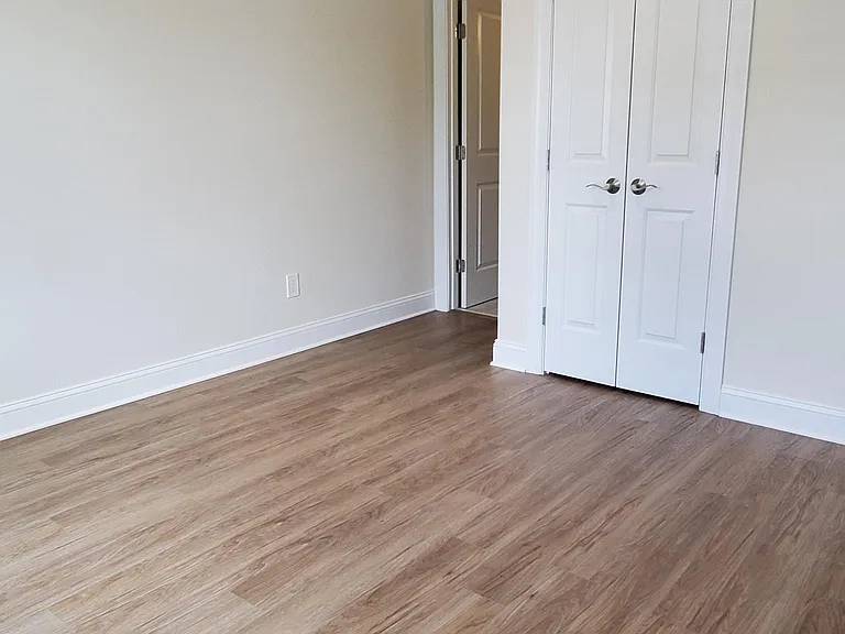 207 W Main St #4 — Photo 5