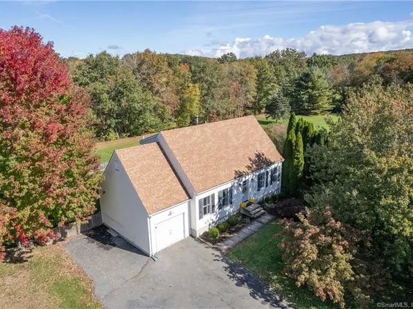 17 Jasper Lane, Madison, CT 06443
