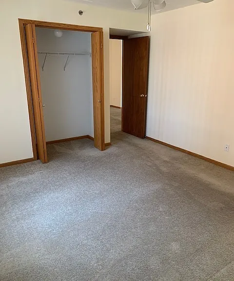 10541 Parkside Ave #2W — Photo 13