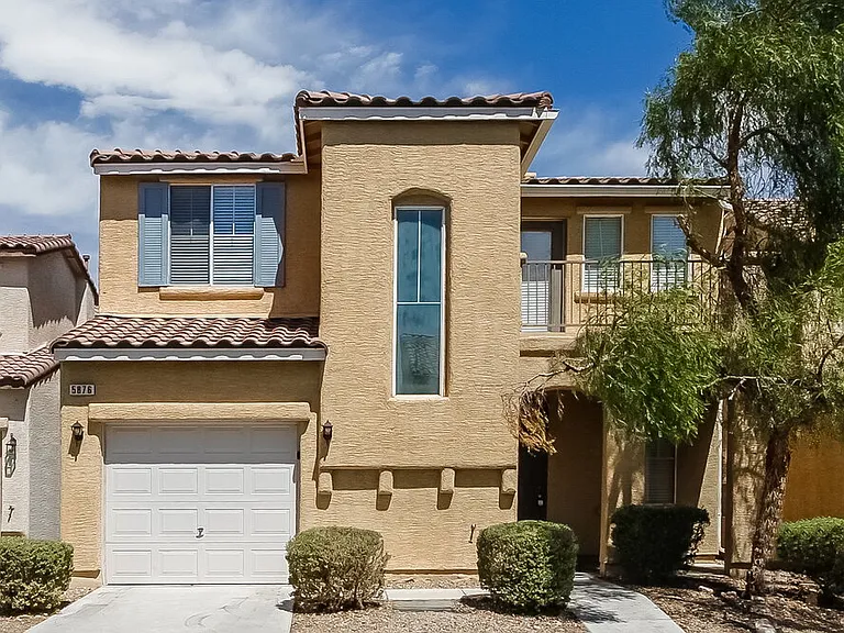 5876 Secret Island Dr — Photo 1