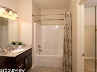 1004 Trilogy Loop APT 204, Suffolk, VA 23435