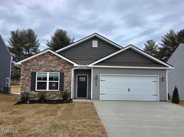 325 Alta Tree Blvd, Johnson City, TN 37604