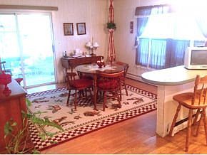 3rd image of 102 Guadeloupe Dr