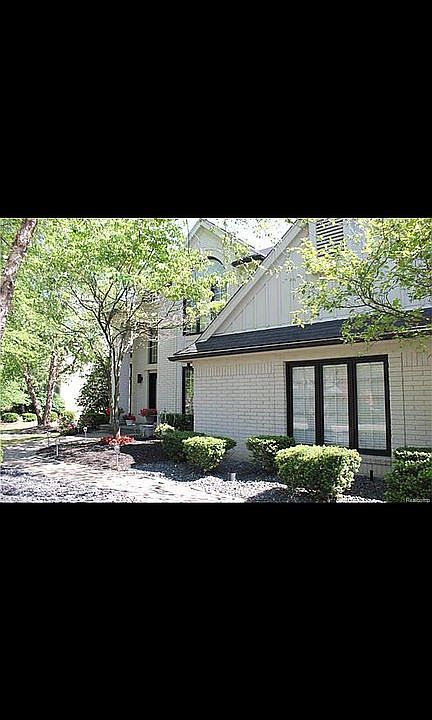 2nd image of 5067 Silverwood Dr