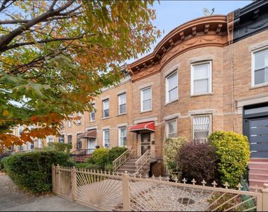 177 E 31st St, Brooklyn, NY, 11226