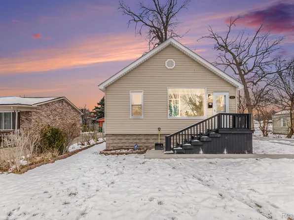 14231 Fordline St, Southgate, MI 48195