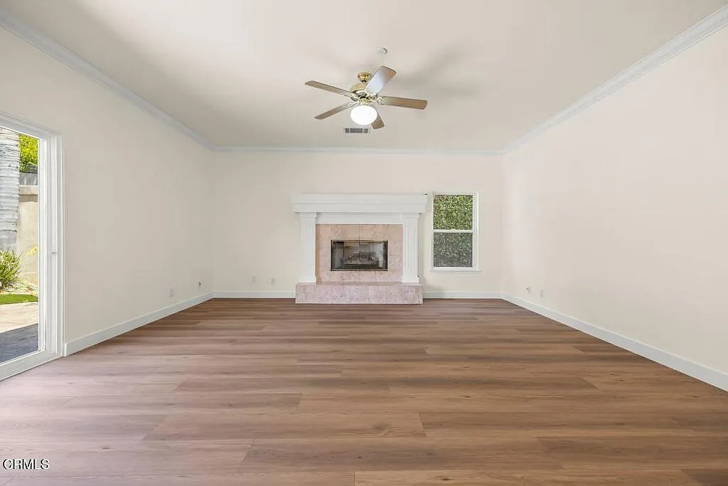 4 bed, 3.0 bath, 3204 sqft, $5,500 — Photo 3