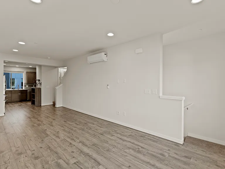10945 NE 189th Pl #D — Photo 9