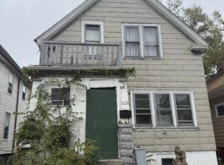 3175 N 6th St, Milwaukee, WI 53212