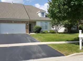 8217 Woodview Ave, Joliet, IL 60431