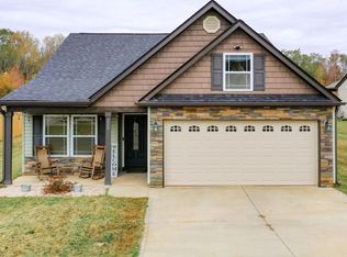 220 Bertha Burns Rd, Inman, SC 29349