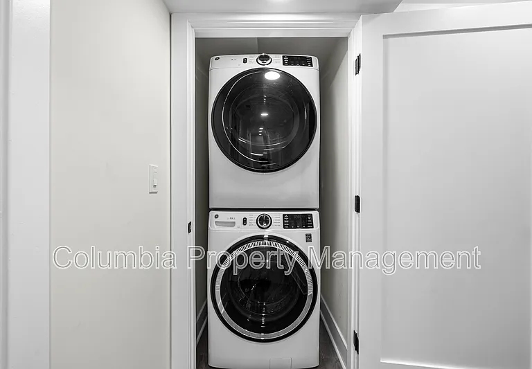 3552 Warder St NW — Photo 22
