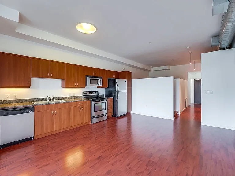 889 Date St #338 — Photo 2