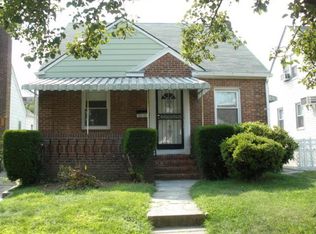 4548 196th St, Flushing, NY 11358