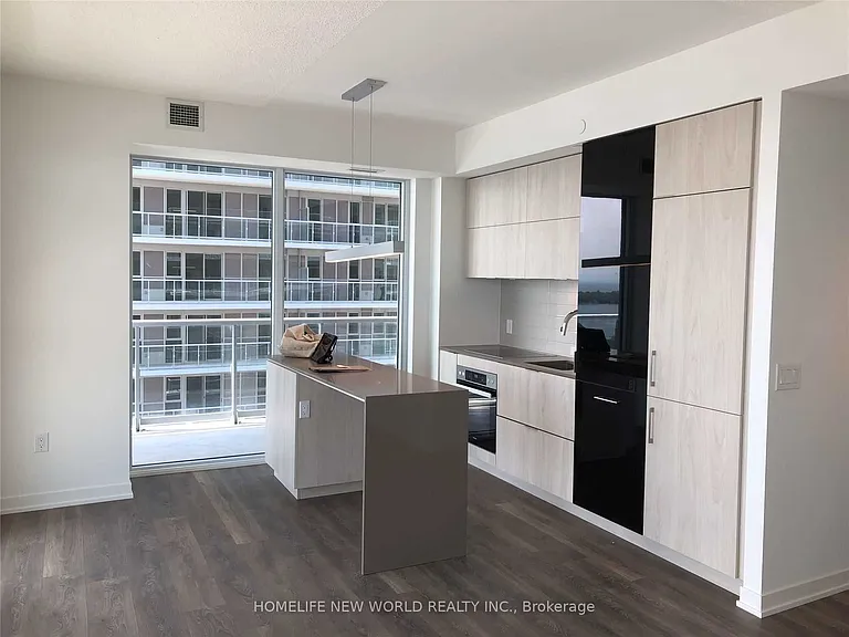 20 Richardson St #2505 — Photo 3
