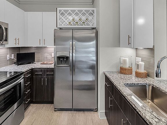 2nd image of 2401 Lakewood Ranch Blvd N Unit 1311