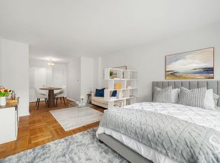311 E 71st St APT 8E, New York, NY 10021