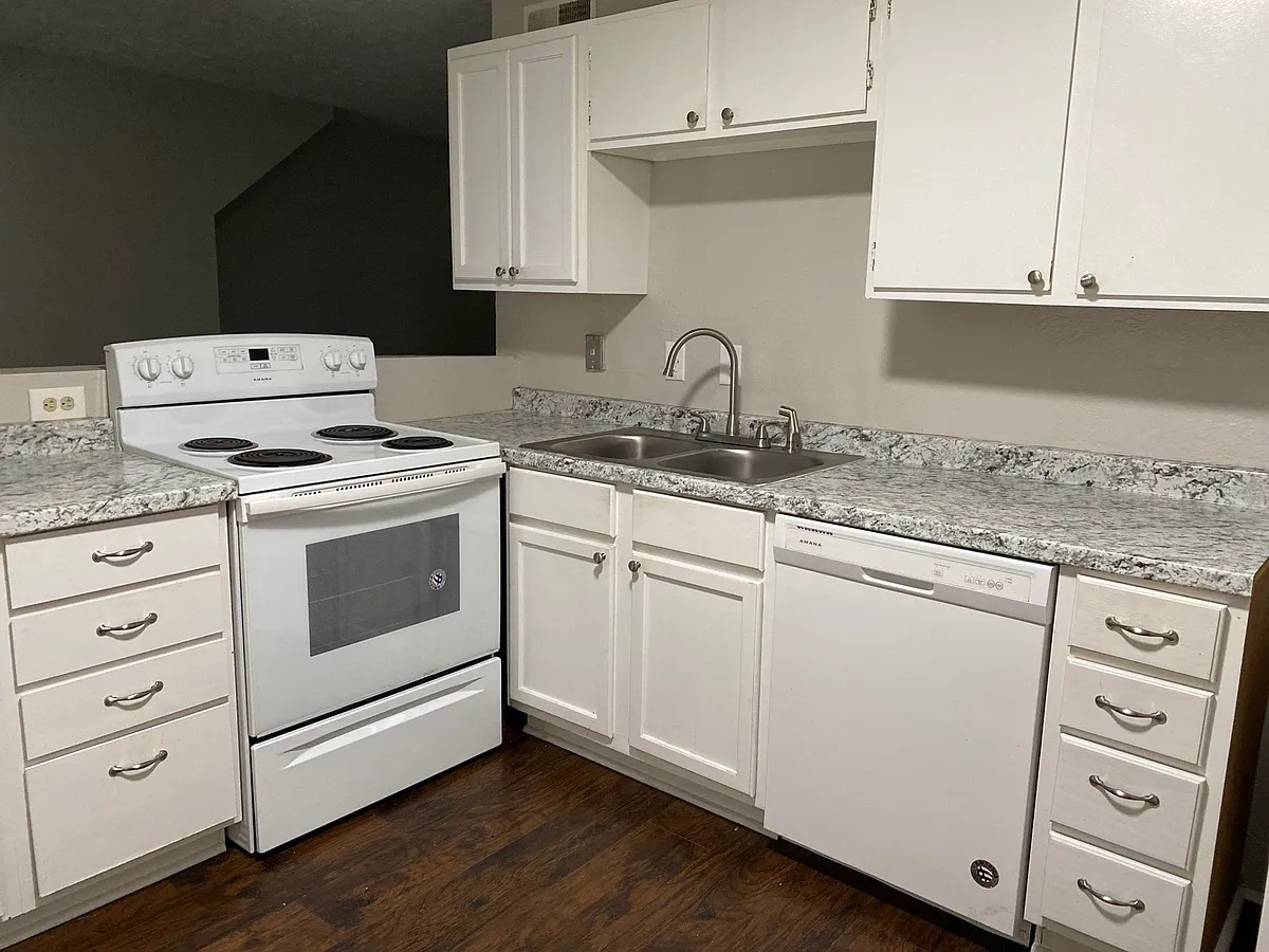 Building Photo - 25 Brianfield Cv #B