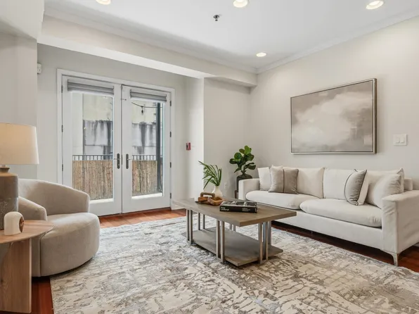 405 Adams St APT 3, Hoboken, NJ 07030