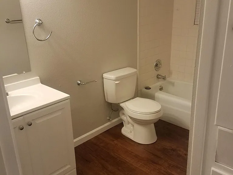 Hallway Bathroom 2